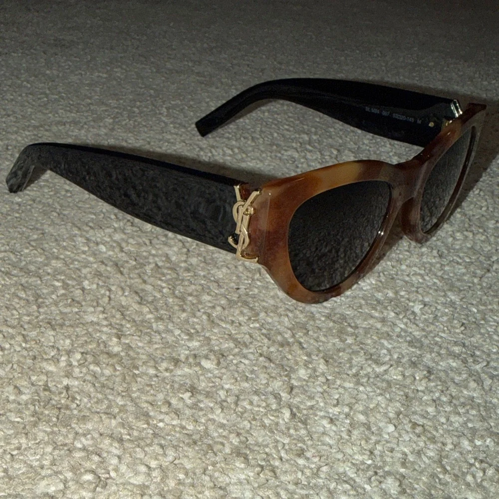 SAINT LAURENT • SL M94 - Picture 4 of 7